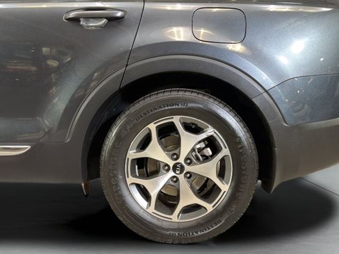 Used 2021 Kia Telluride EX w/ Towing Package FWD image 37
