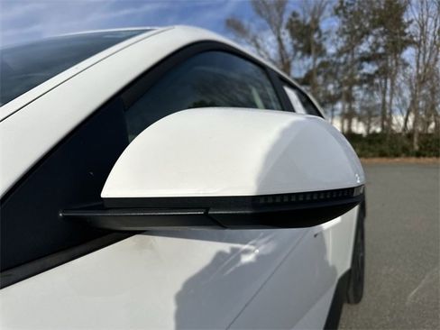 Used 2023 Hyundai Ioniq 5 SEL image 10