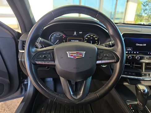 Used 2020 Cadillac CT4 Luxury RWD image 22
