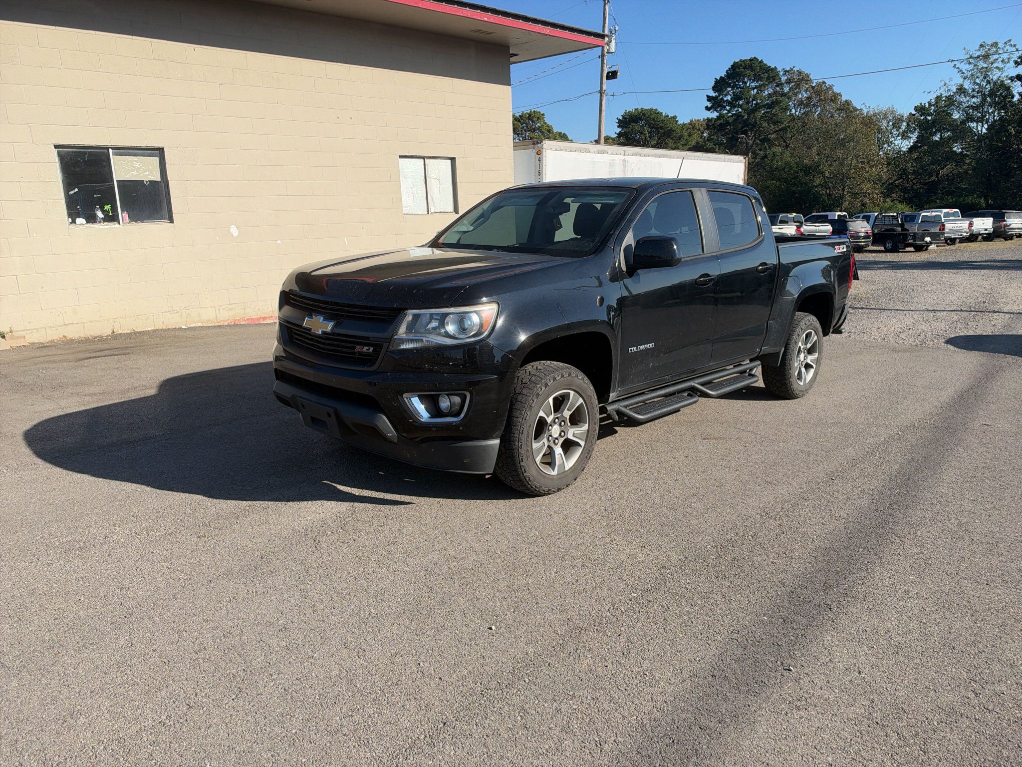 Used 2019 Chevrolet Colorado Z71 AWD/4WD image 1