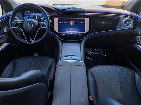 Certified 2023 Mercedes-Benz EQS 580 4MATIC SUV image 19