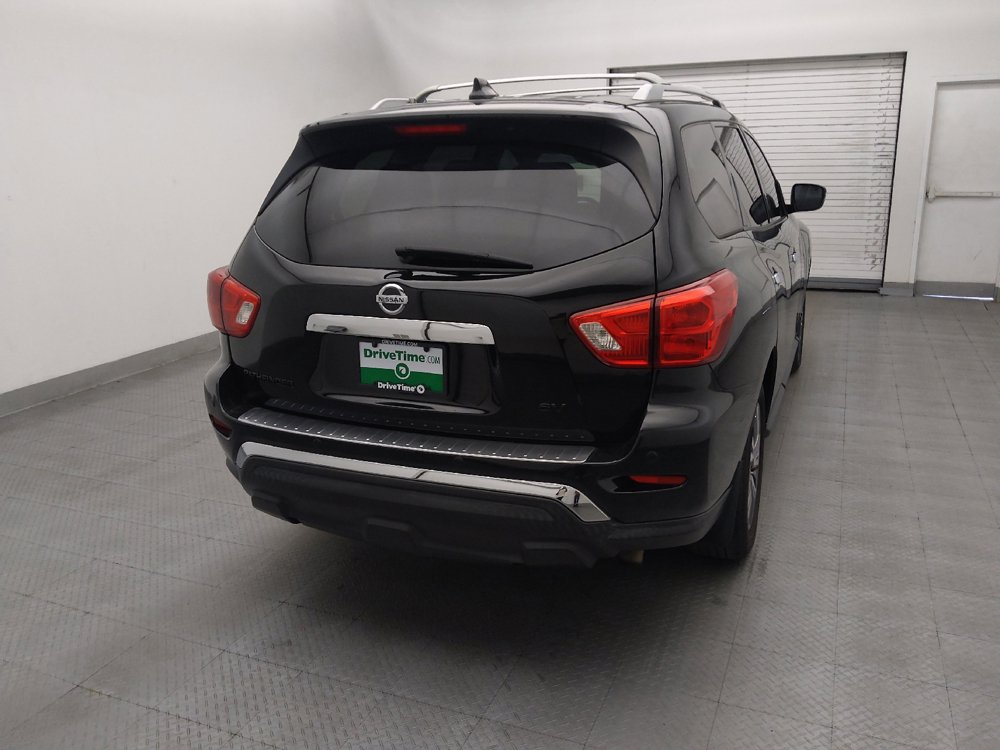 Used 2019 Nissan Pathfinder SV FWD image 7