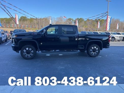 Used 2023 Chevrolet Silverado 2500 LTZ w/ LTZ Plus Package image 35