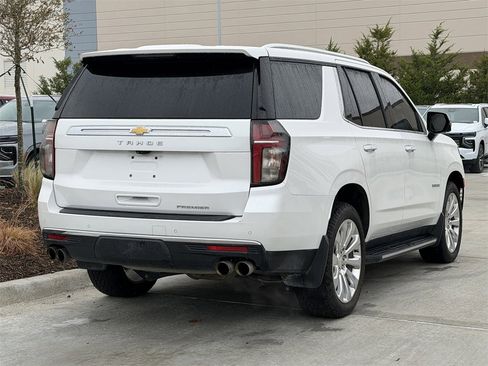 Used 2021 Chevrolet Tahoe Premier w/ Premium Package image 4