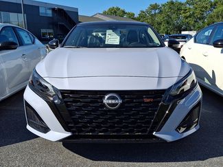 New 2026 Nissan Altima 2.5 SR w/ SR Midnight Edition Package AWD/4WD video 2