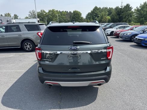 Used 2016 Ford Explorer Limited w/ Equipment Group 301A AWD/4WD image 28