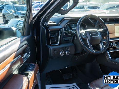 Used 2024 GMC Sierra 2500 Denali Ultimate image 10