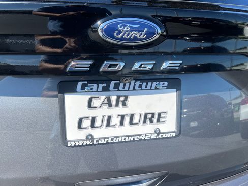 Used 2022 Ford Edge SEL image 61