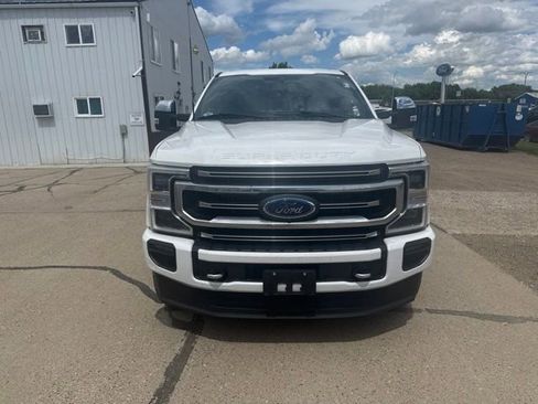 Used 2022 Ford F350 Platinum AWD/4WD image 6