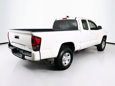 Used 2021 Toyota Tacoma SR w/ SR Convenience Package RWD image 9