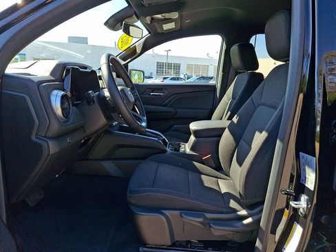 Certified 2023 Chevrolet Colorado LT AWD/4WD image 13