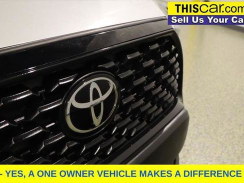 Used 2025 Toyota Corolla Cross L FWD image 10