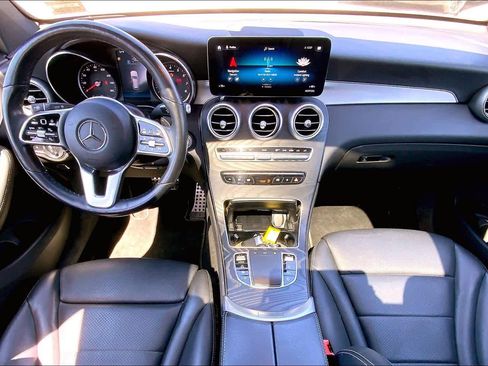 Used 2022 Mercedes-Benz GLC 300 4MATIC image 16