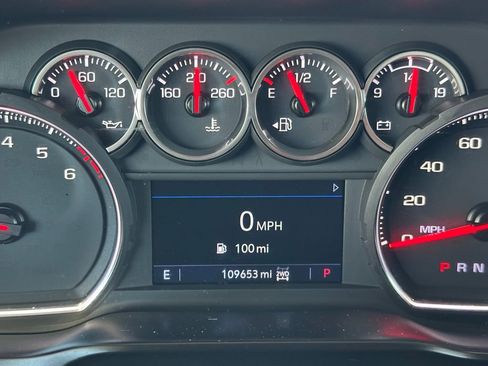 Used 2020 Chevrolet Silverado 1500 RST w/ Texas Edition image 23