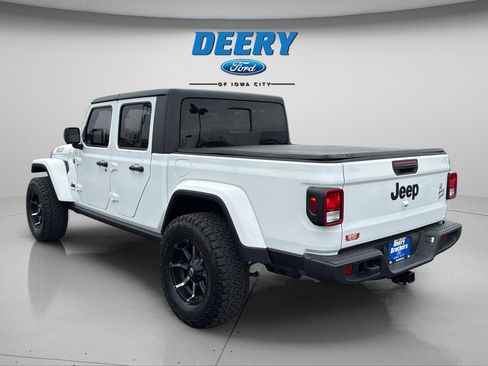 Used 2021 Jeep Gladiator Sport AWD/4WD image 10