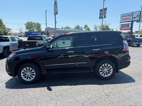 Used 2018 Lexus GX 460 Premium w/ Premium Package AWD/4WD image 4
