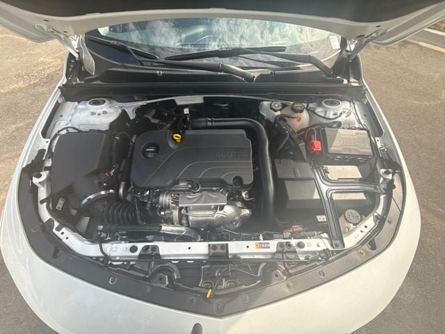 Used 2025 Chevrolet Malibu LT FWD image 21