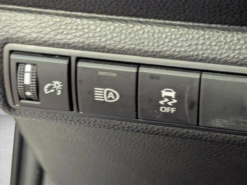 Certified 2024 Toyota Corolla SE image 9