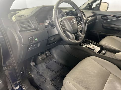Used 2022 Honda Passport Elite image 9