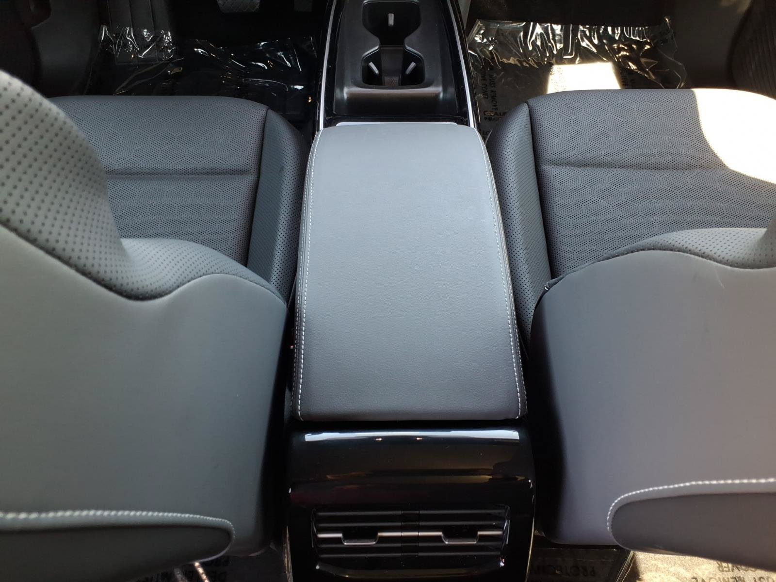 Certified 2025 Volkswagen ID.4 Pro S AWD/4WD image 26