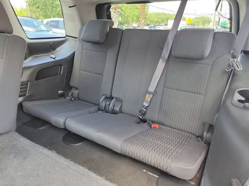 Used 2015 Chevrolet Tahoe LS RWD image 19