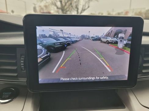 Certified 2023 Ford Explorer XLT image 20