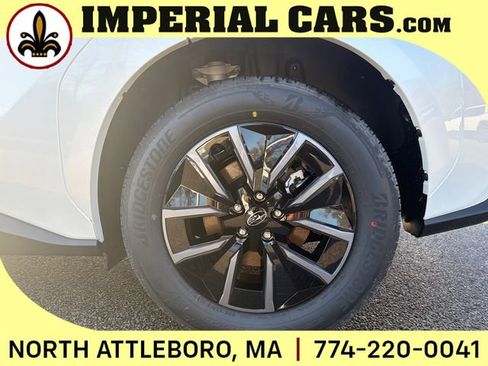 New 2026 Subaru Solterra Premium image 10