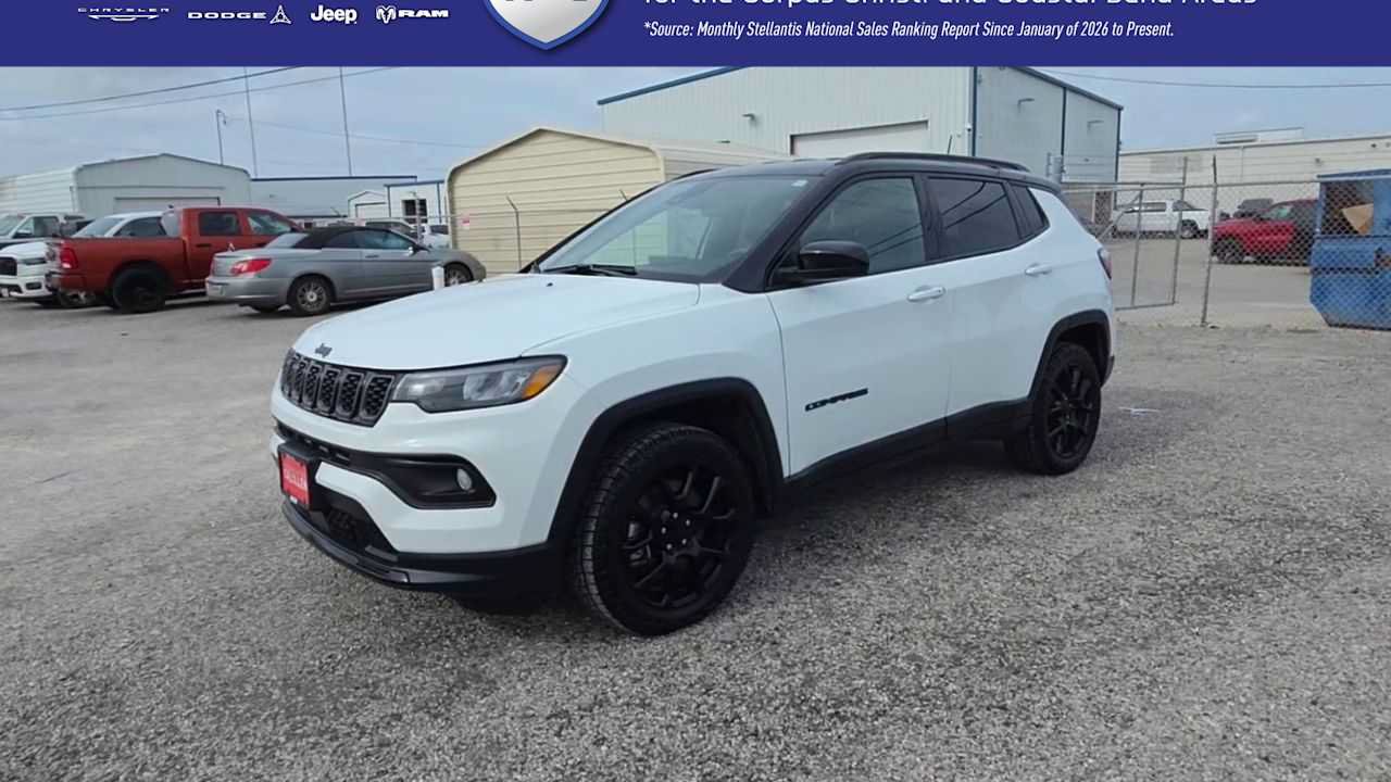 Used 2024 Jeep Compass Latitude w/ Altitude Special Edition AWD/4WD image 4