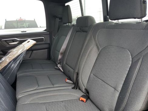 New 2026 RAM 1500 4x4 Crew Cab image 17