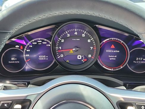 Certified 2022 Porsche Cayenne AWD/4WD image 37
