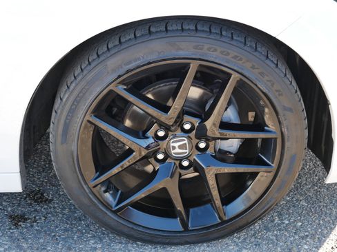 Used 2024 Honda Civic Sport image 15