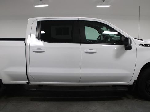 Used 2024 Chevrolet Silverado 1500 RST w/ Convenience Package II AWD/4WD image 10