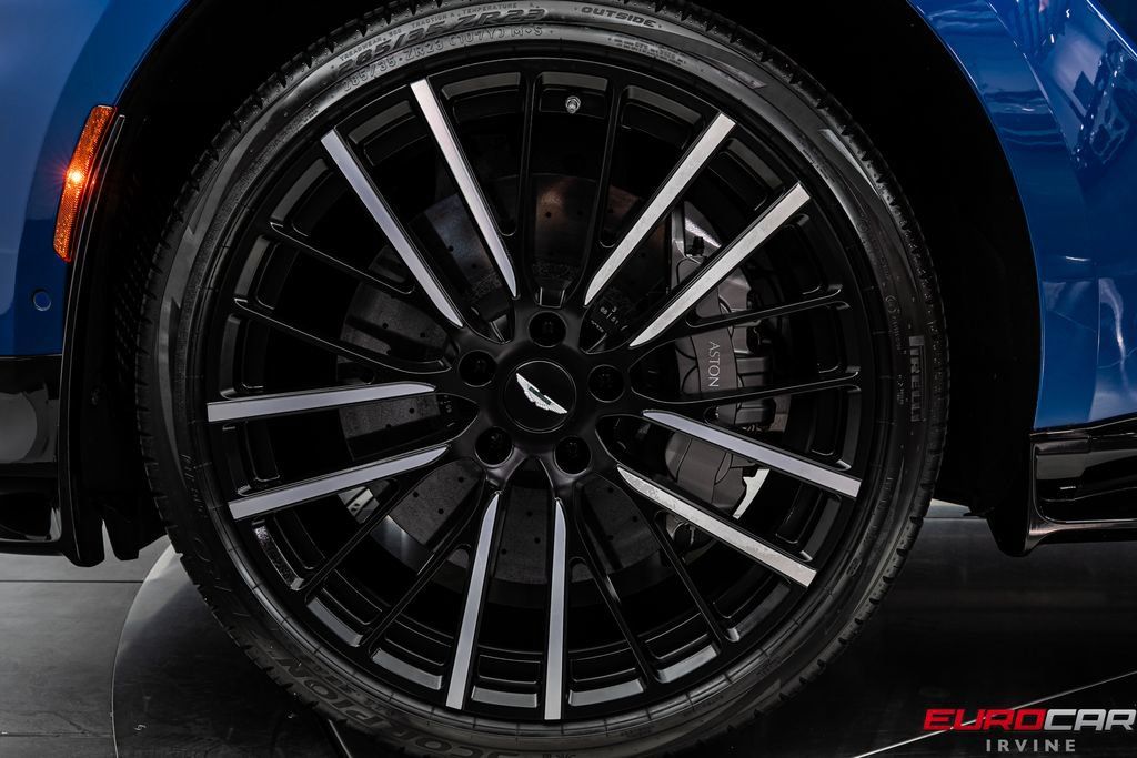 Used 2023 Aston Martin DBX 707 AWD/4WD image 26