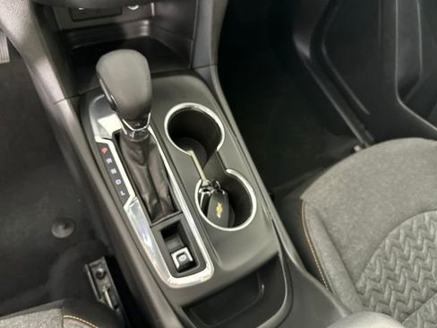 Used 2023 Chevrolet Equinox LT image 31