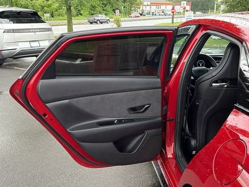 Used 2025 Hyundai Elantra N FWD image 22
