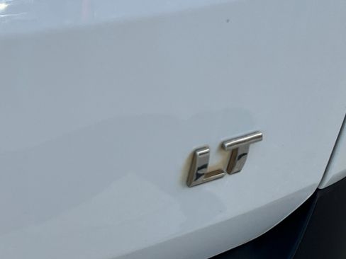 Certified 2023 Chevrolet Traverse LT image 28