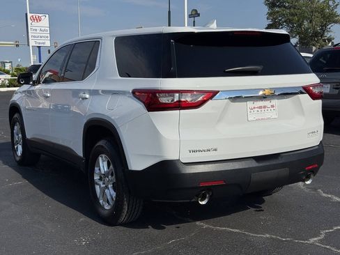 Used 2019 Chevrolet Traverse LS FWD image 7