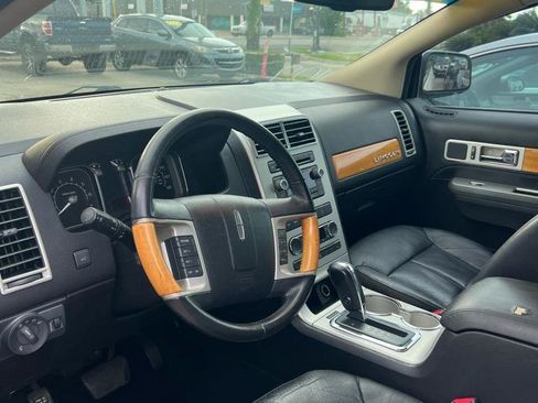 Used 2010 Lincoln MKX 2WD image 10