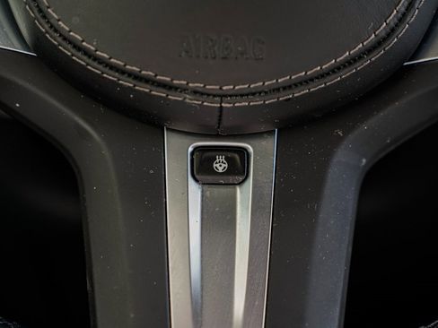 Used 2022 BMW X5 xDrive45e w/ M Sport Package image 13