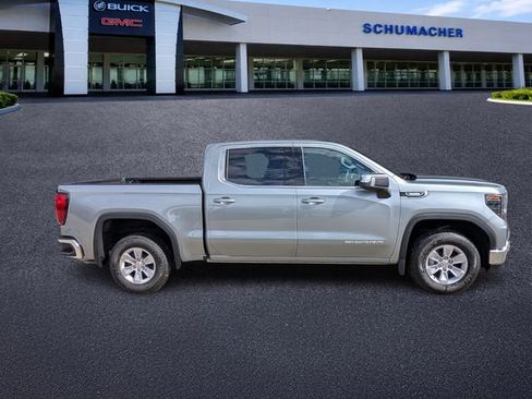 New 2026 GMC Sierra 1500 SLE w/ Preferred Package RWD image 8