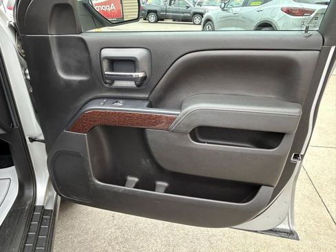 Used 2014 GMC Sierra 1500 SLE w/ SLE Value Package AWD/4WD image 16