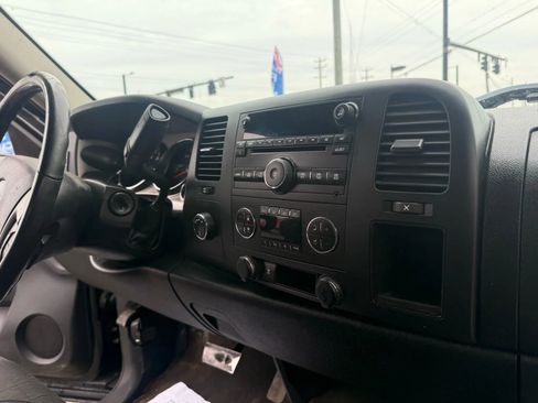 Used 2011 Chevrolet Silverado 1500 LT w/ All-Star Edition image 18