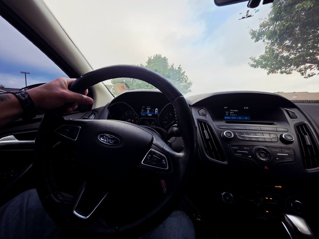 Used 2015 Ford Focus SE w/ SE Sport Package FWD image 42