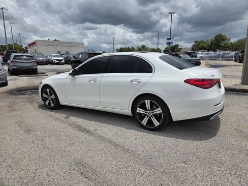 Used 2025 Mercedes-Benz C 300 Sedan image 11