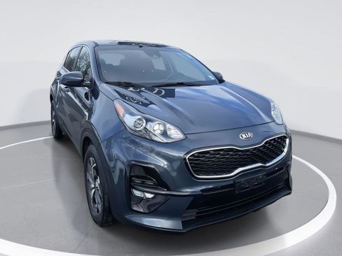 Used 2020 Kia Sportage LX image 1