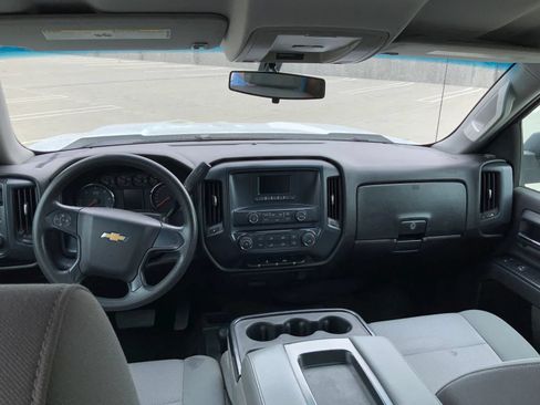 Used 2017 Chevrolet Silverado 1500 W/T w/ WT Convenience Package AWD/4WD image 17