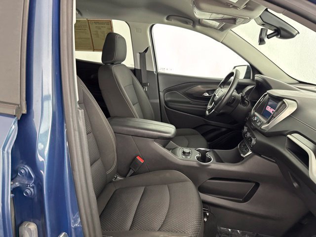 Used 2024 GMC Terrain SLE w/ Driver Convenience Package FWD image 20