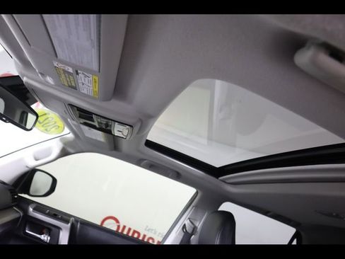 Used 2021 Toyota 4Runner SR5 Premium w/ Moonroof Package image 31