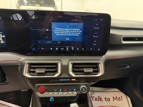 Used 2024 Ford Mustang GT Premium image 18