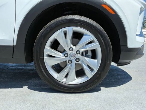 Used 2025 Buick Encore GX Preferred AWD/4WD image 29